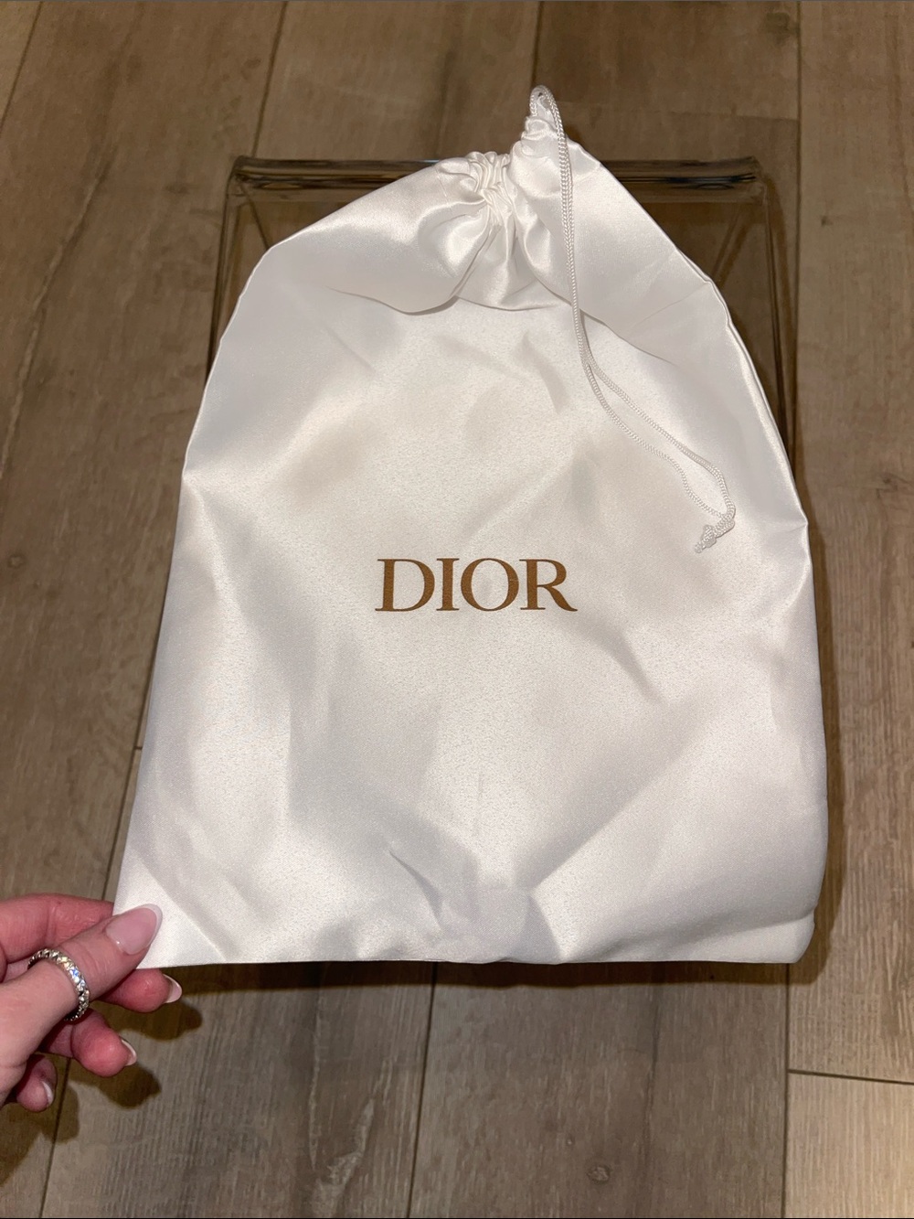 NWOT Dior White Drawstring Sateen Dust Bag with Gold Logo